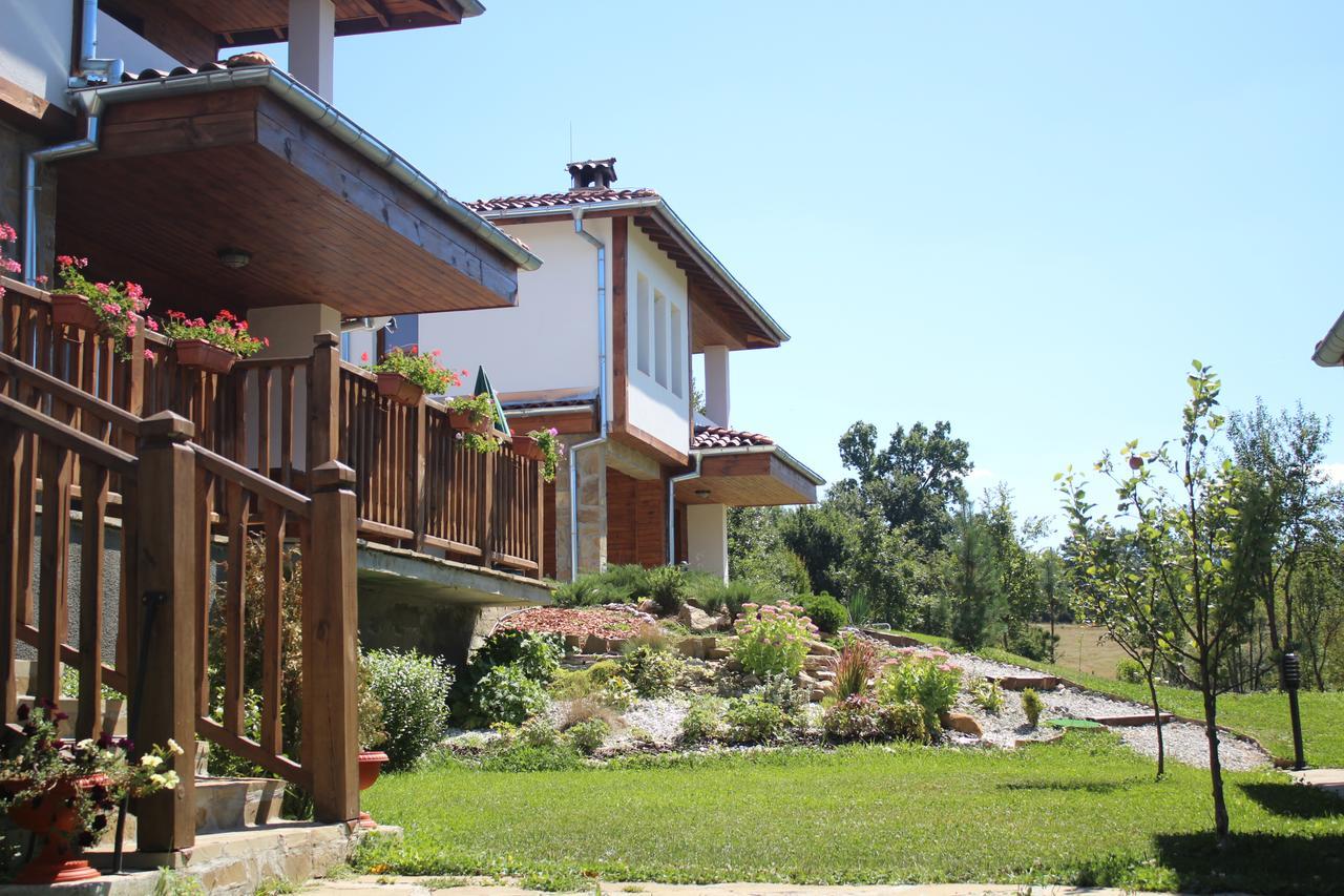 Sinjirite Complex Elena Exterior foto
