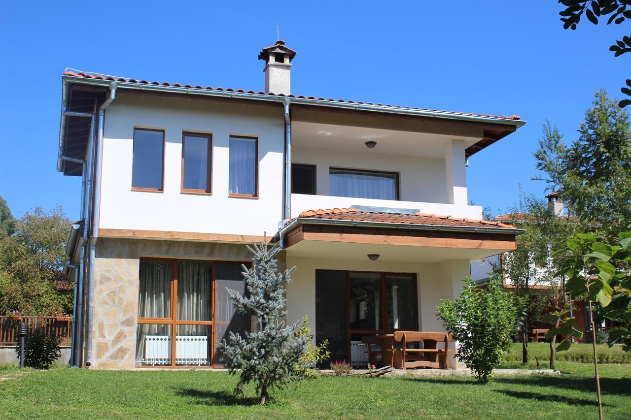 Sinjirite Complex Elena Exterior foto