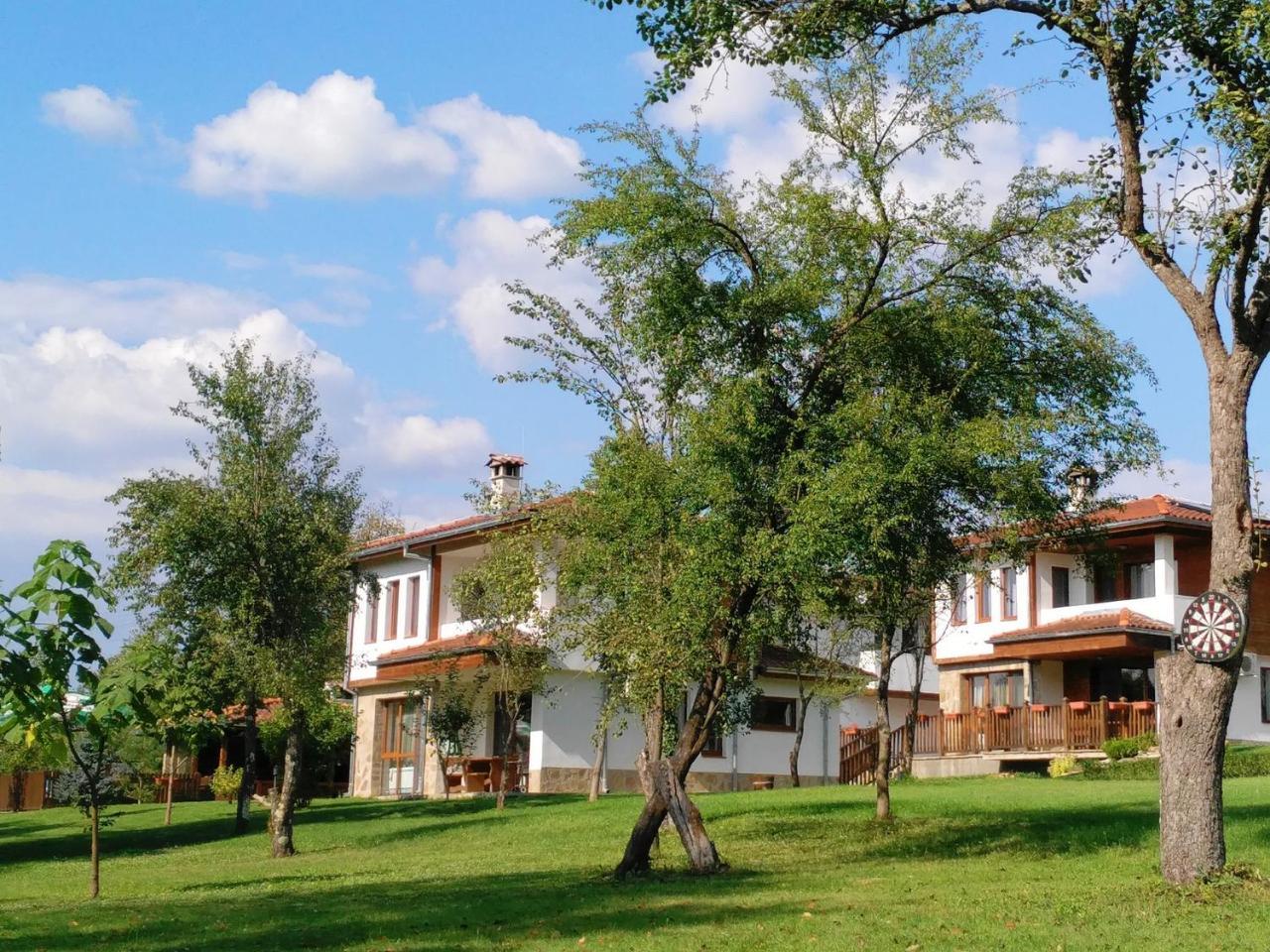 Sinjirite Complex Elena Exterior foto
