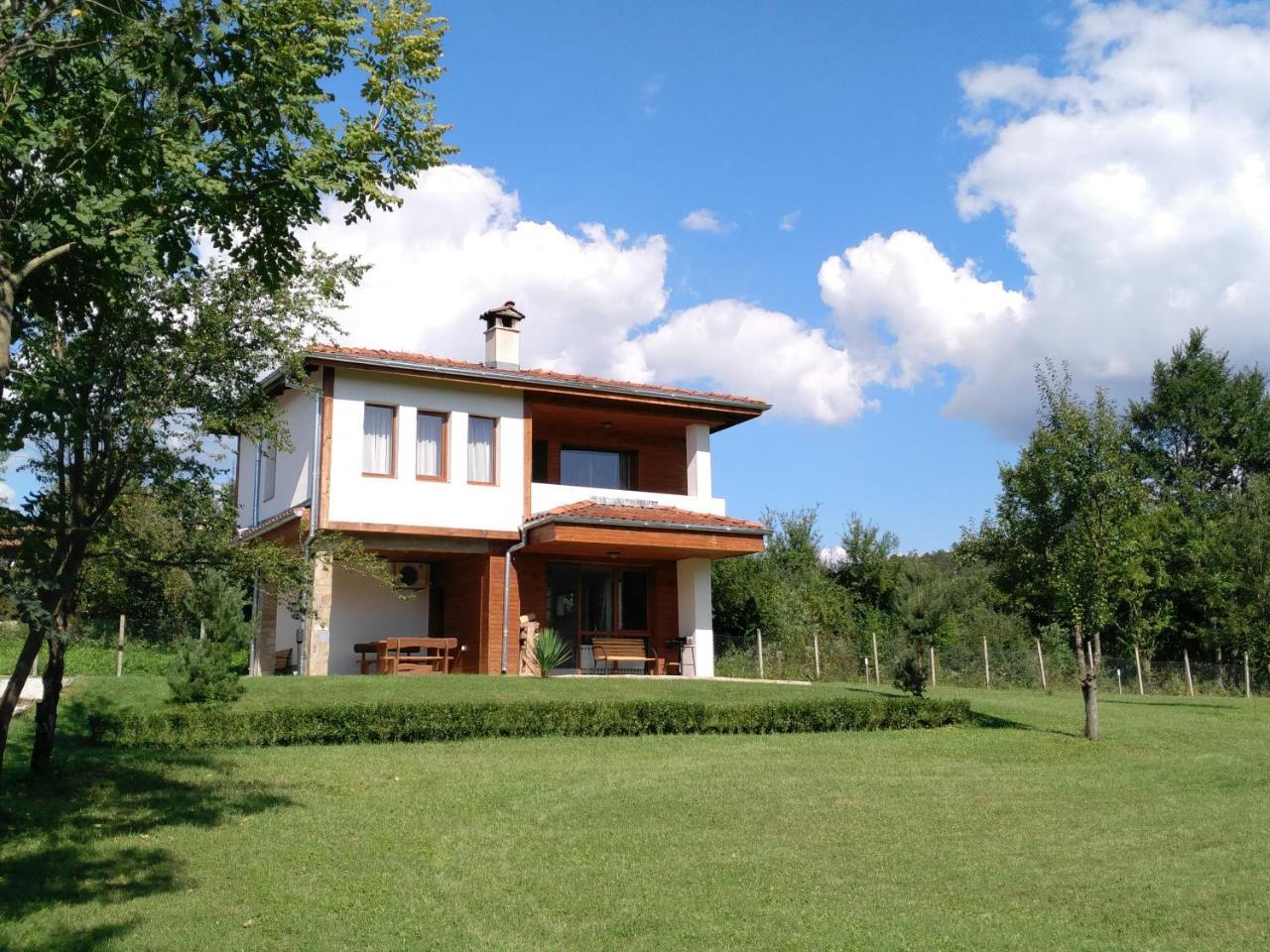 Sinjirite Complex Elena Exterior foto